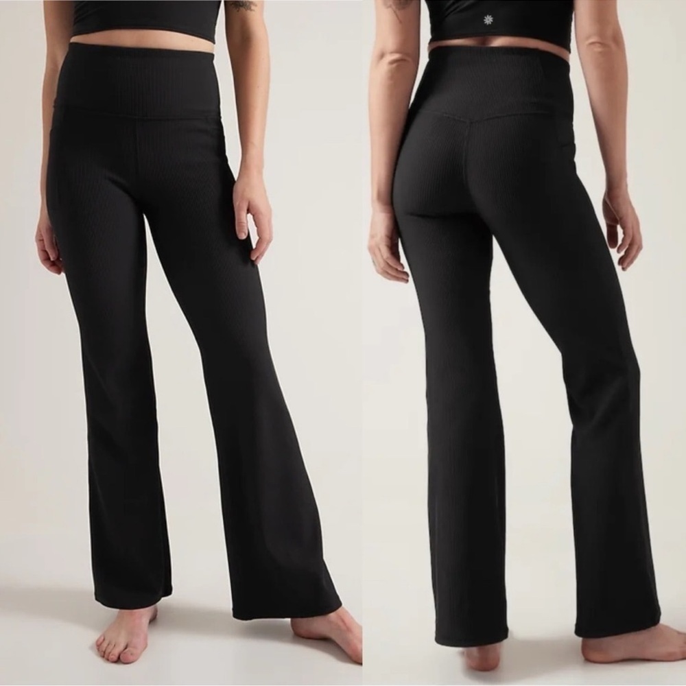 NWT! Athleta Black Salutation Stash Ribbed Flare Pant